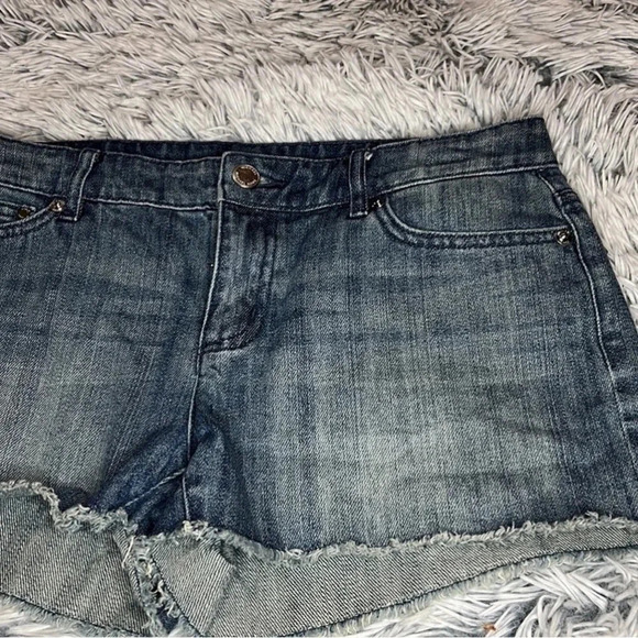 Michael Kors Shorts size 4 - Picture 3 of 13